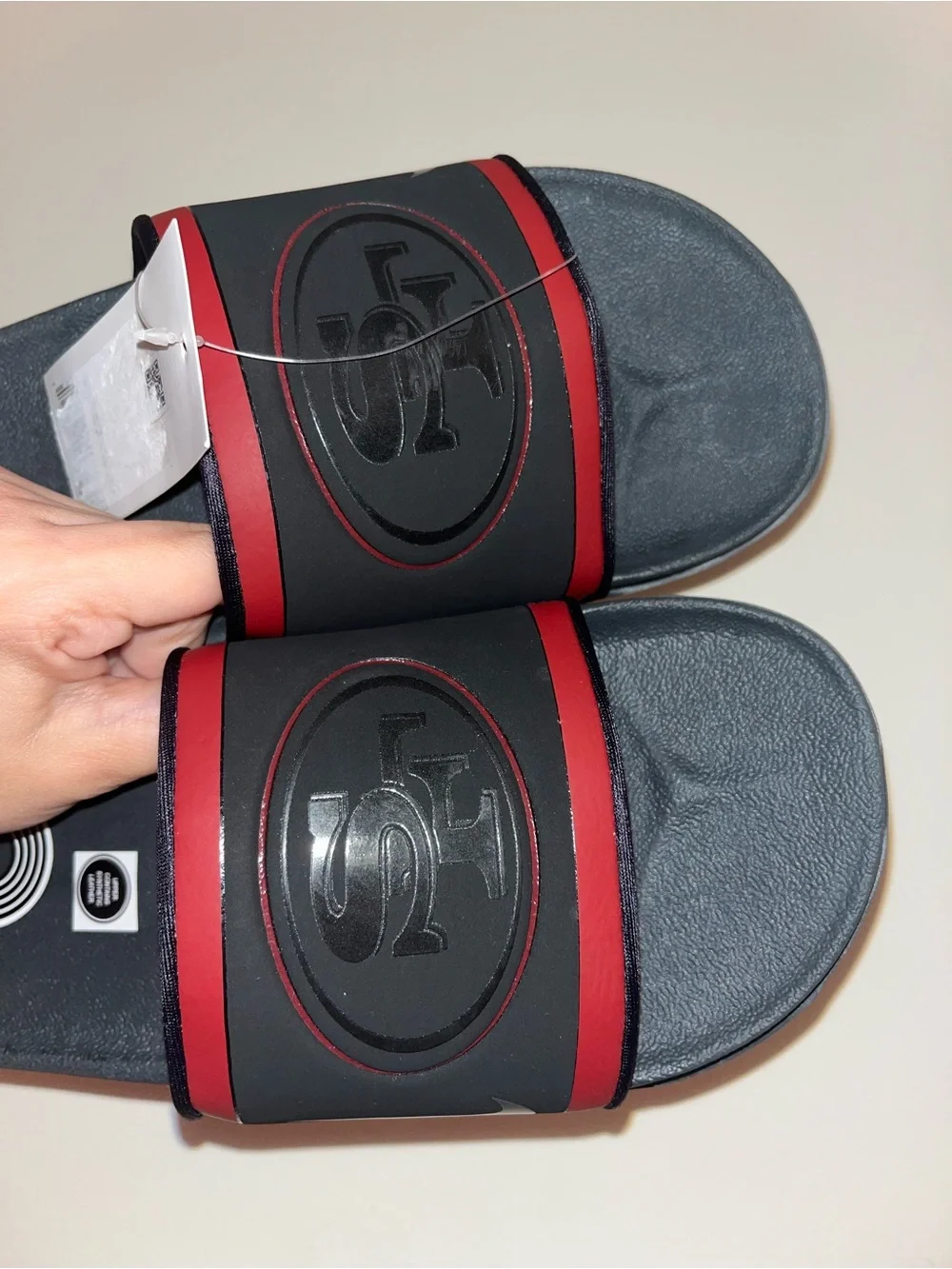 NWT San Fransisco 49ers Nike Slide Sandals